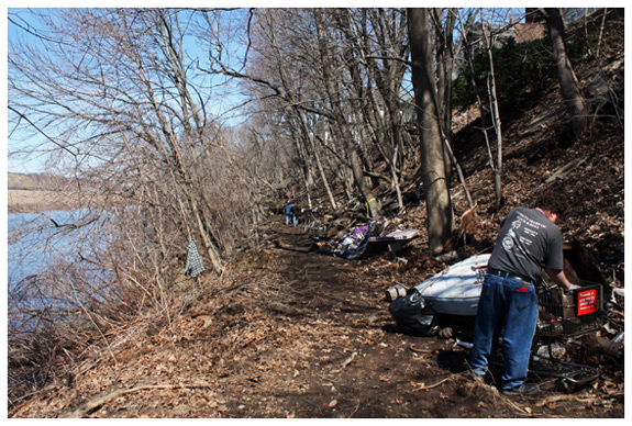 Naugatuck River Cleanup